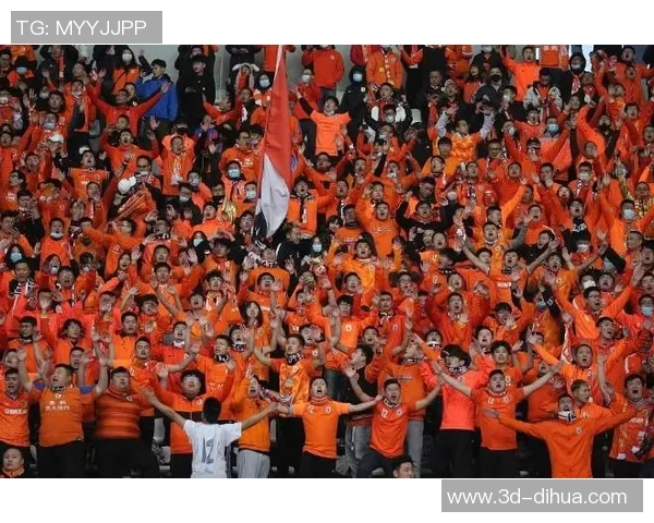 广岛三箭与东京队激战正酣比分悬念持续引发球迷热议