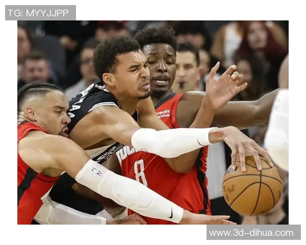 马刺与火箭激战第4场双方全力争夺季后赛晋级机会